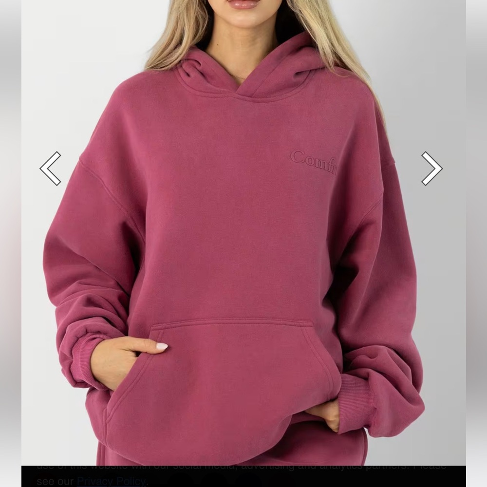 Comfort Minimalist Hoodie in Limited Edition Berry
